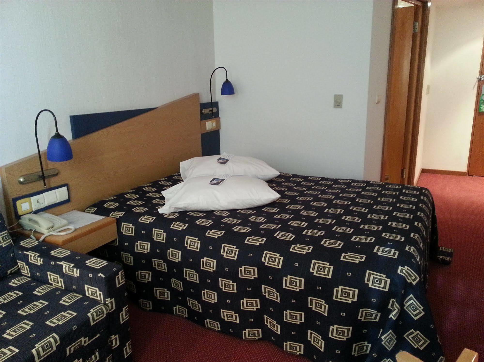 Iris Hotel Bors Luaran gambar